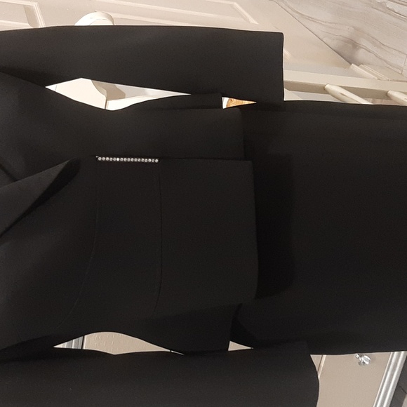 Tahari black suits set of 2 - Picture 8 of 14